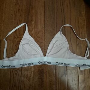 Calvin Klein Women's Cream Triangle Bralette